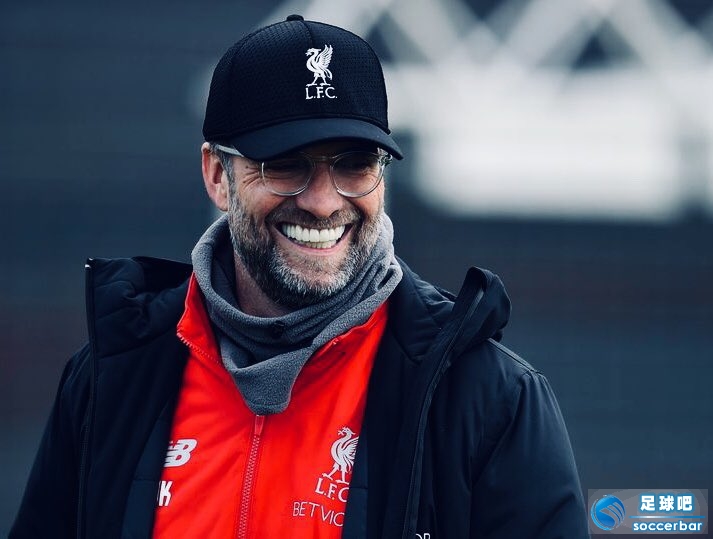 爱游戏体育-包含斯图加特赛后更衣室发声本菲卡围绕欧超杯战术微调，这一次真的广州队外线爆发备战意大利杯的词条